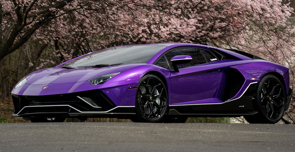 Tinted-Lamborghini-Reveulto